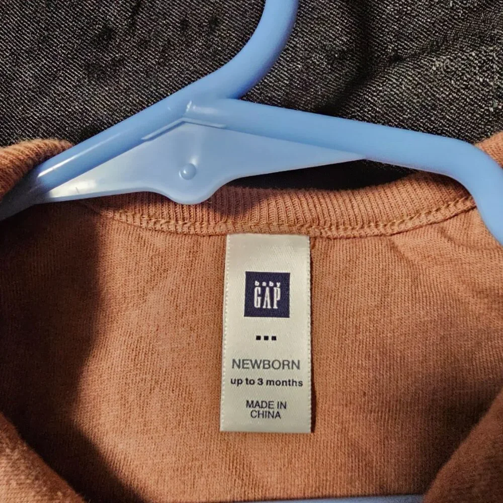 Y2K Baby Gap Quilted Velour Romper – Neutral Brown – Newborn‎ 0–3M